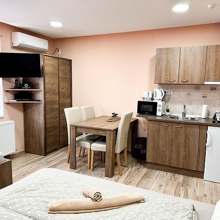 Kk Apartment Backa Topola Extérieur photo
